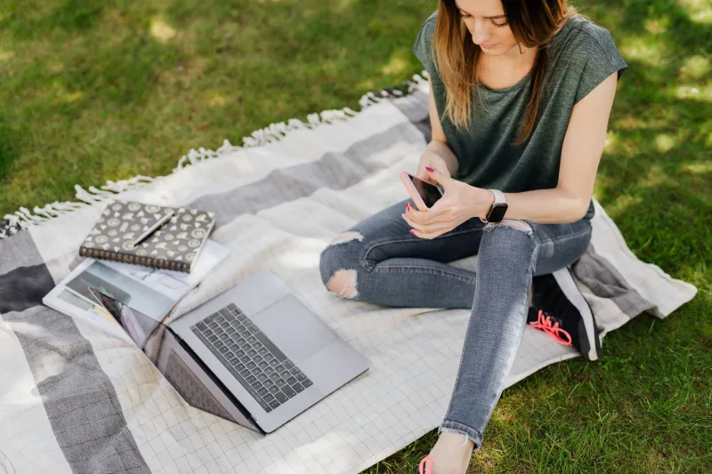 Deliberately Clueless: Why Gen Z Is Choosing Not to Know What Their Faves Are Up To